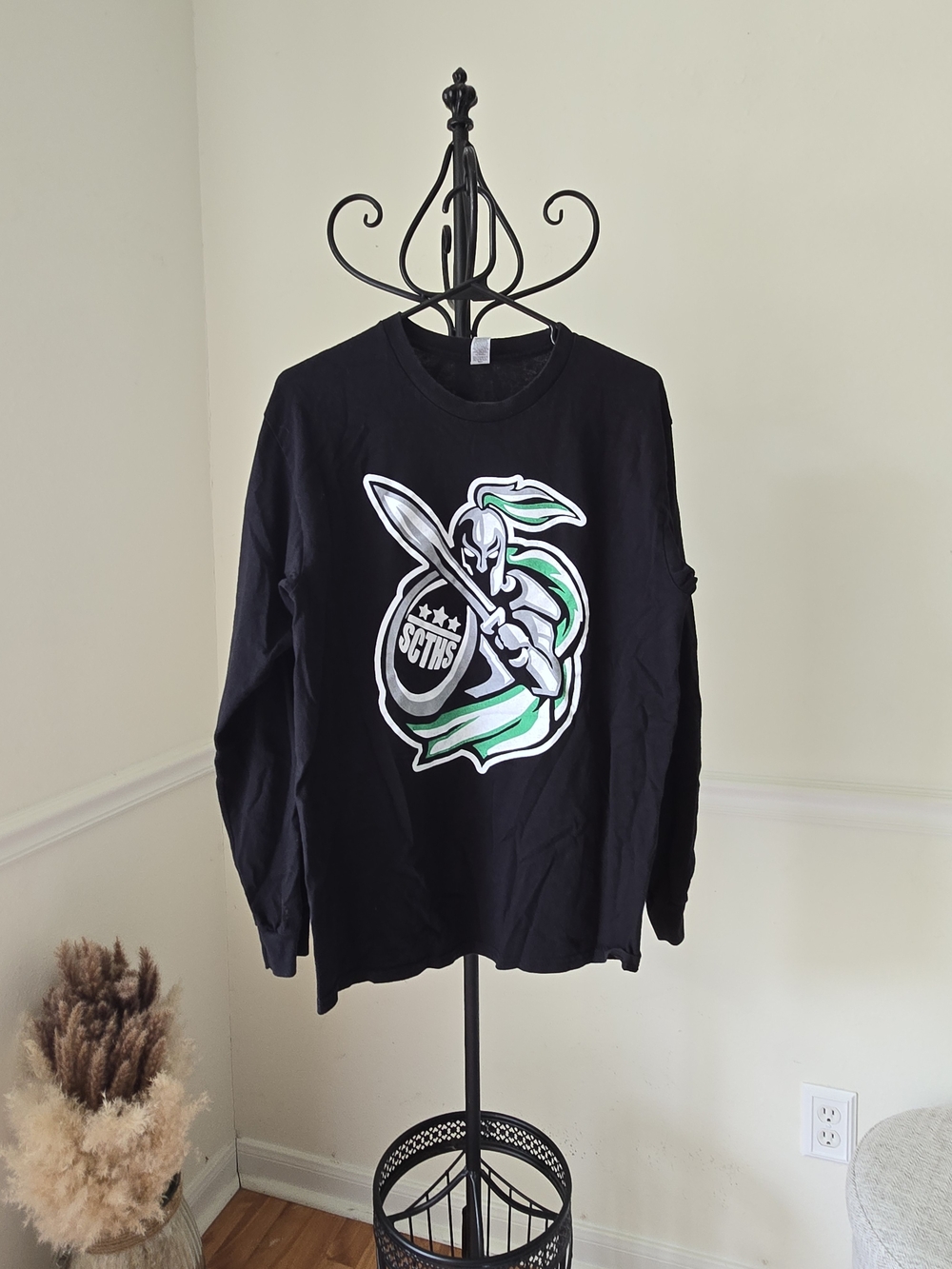 Gildan Black Crewneck Long Sleeve Large